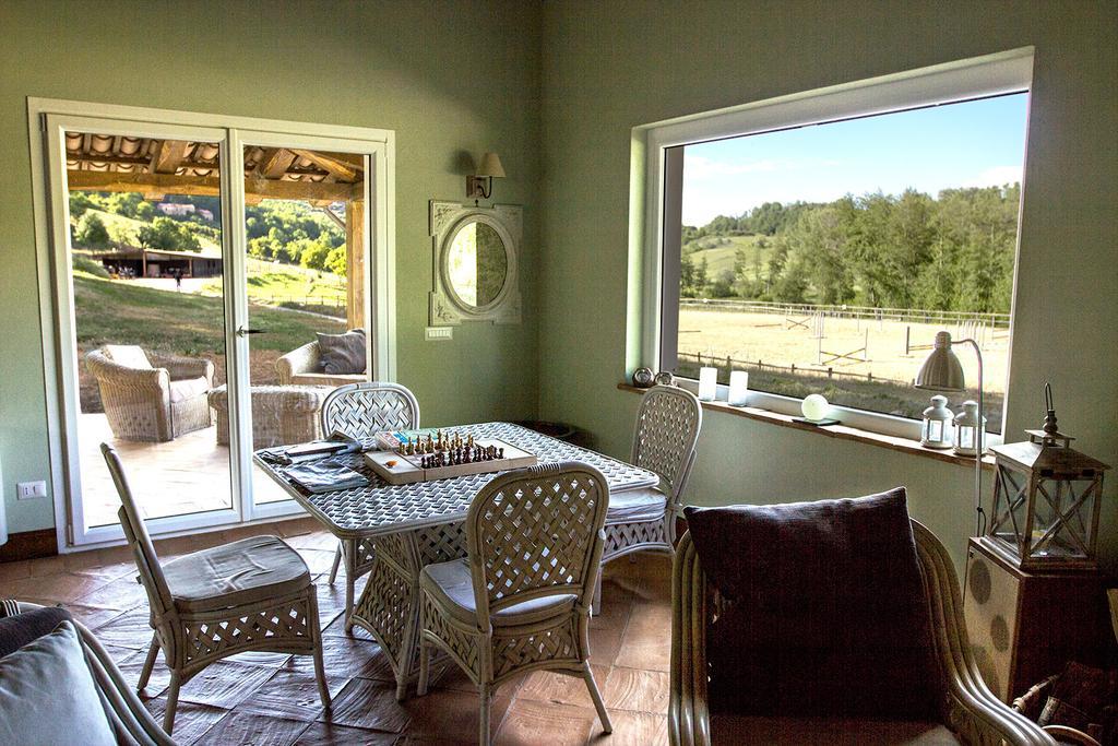 Agriturismo Borgo Serafino マンゴーネ 部屋 写真